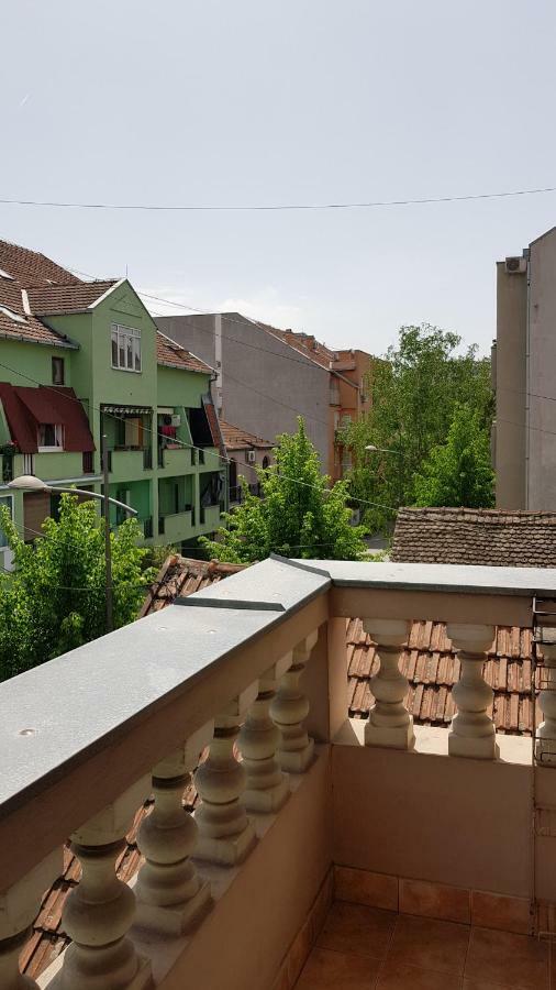 Apartment Krsta Novi Sad Exterior photo